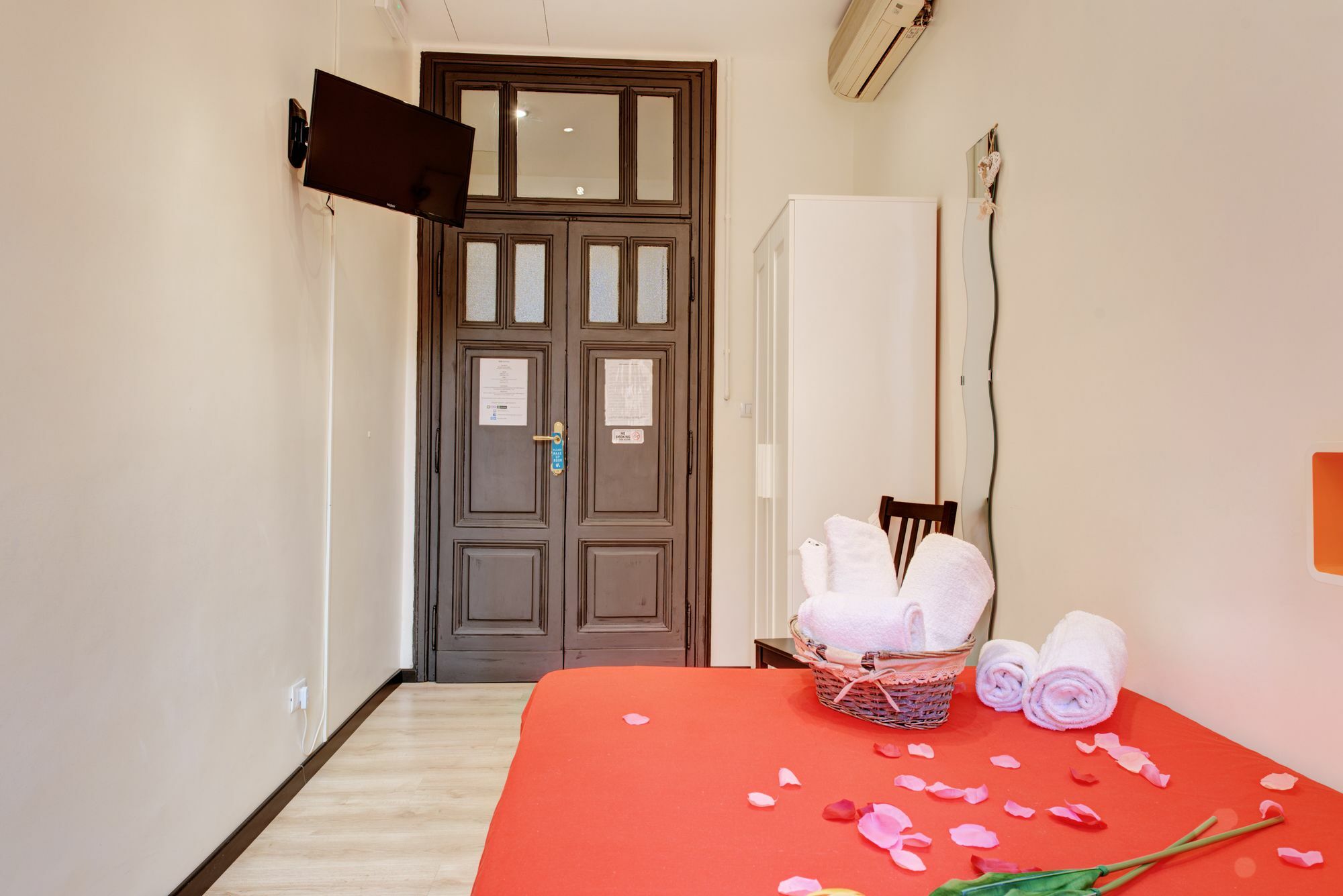 Ad Hoc Guest House Rome Bagian luar foto