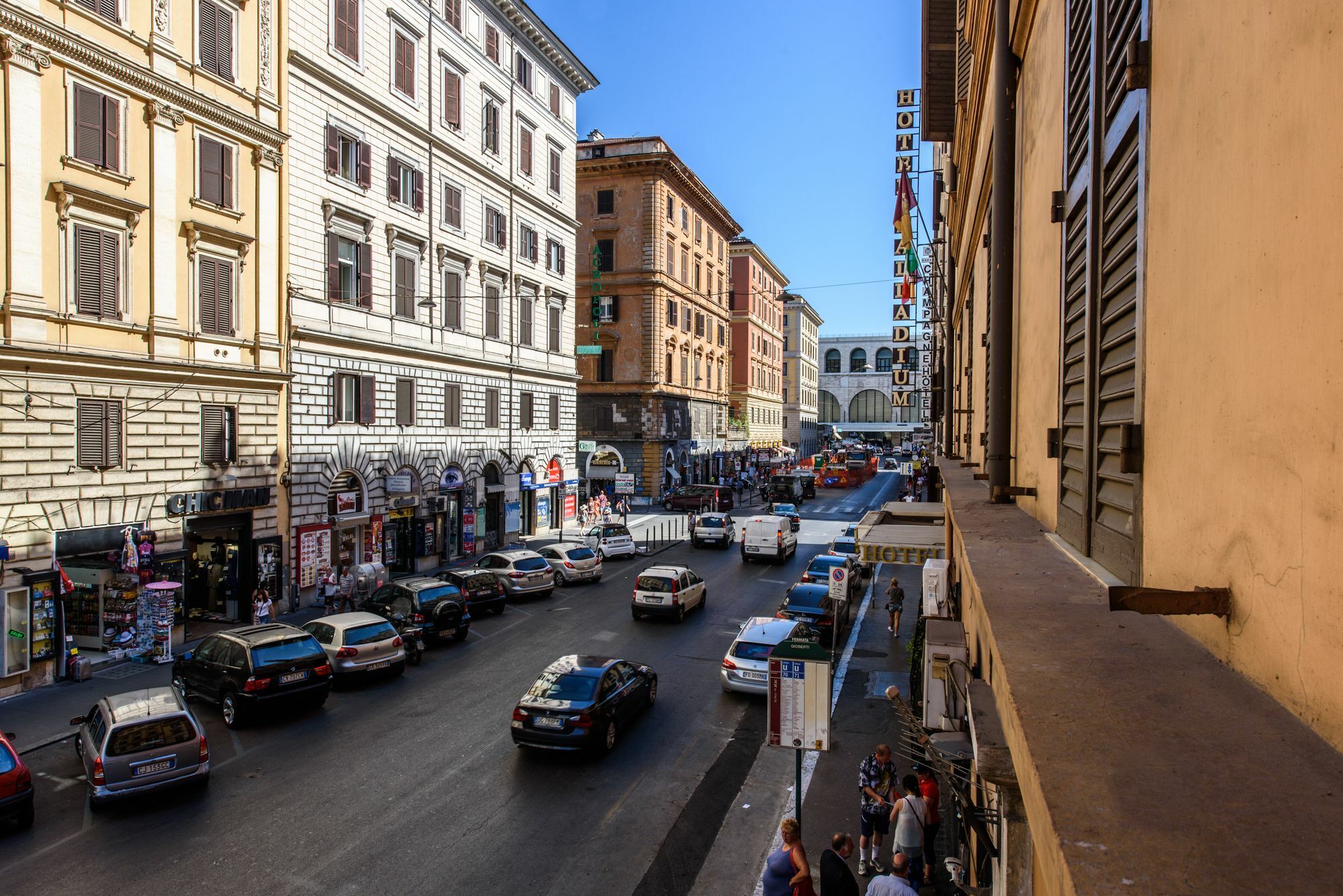 Ad Hoc Guest House Rome Bagian luar foto